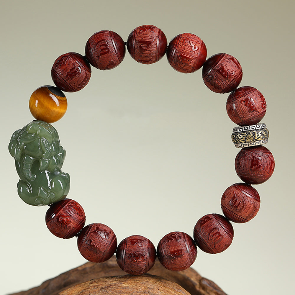 Green Sandalwood Silver Pixiu Bracelet