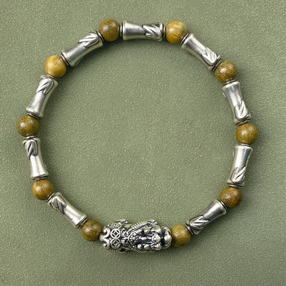 Silver Pixiu Green Sandalwood Bracelet