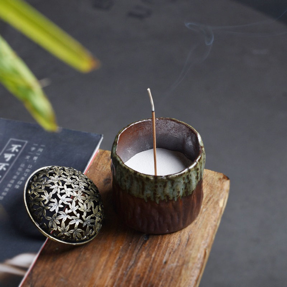 Japanese-Style Coarse Pottery Hollow Incense Burner