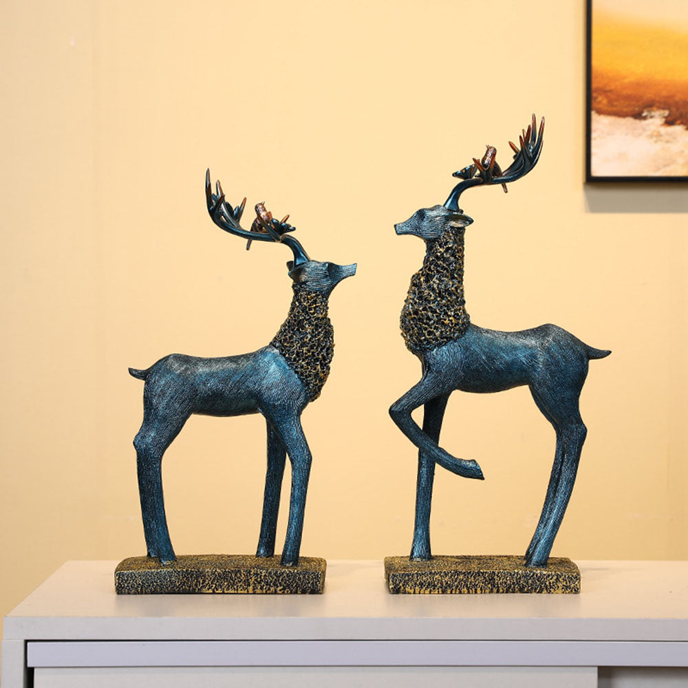Blue Deers Set With Magpies